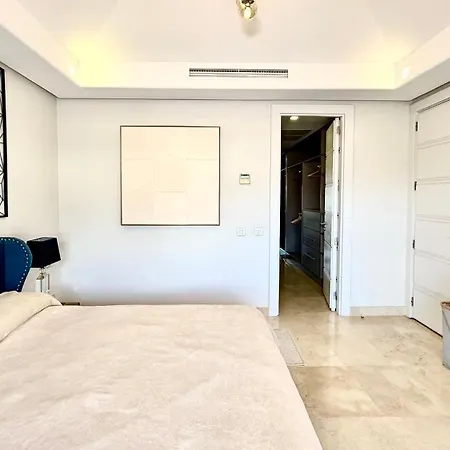 Unique Duplex Penthouse On Golden Mile Marbella