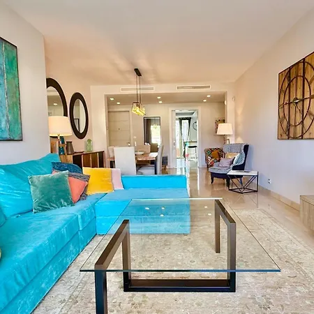 Unique Duplex Penthouse On Golden Mile Apartment