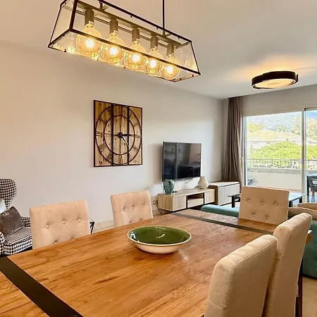 Unique Duplex Penthouse On Golden Mile Marbella